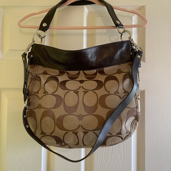 Coach Hobo Bag - Picture 2 of 9